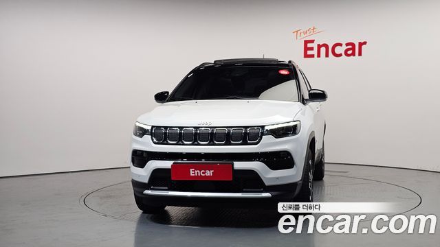 Jeep Compass 2-го поколения 2.4 Limitied AWD - фото 2