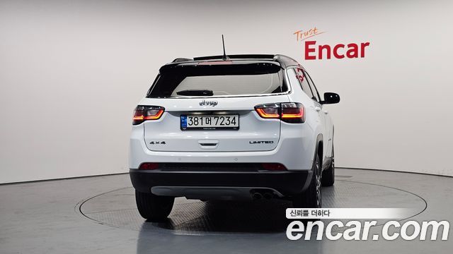Jeep Compass 2-го поколения 2.4 Limitied AWD - фото 3