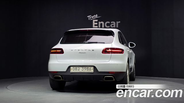 Porsche Macan 2.0 95B - фото 3