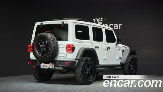 Jeep Wrangler JL 2.0 Rubicon Power Top 4Door - фото 1