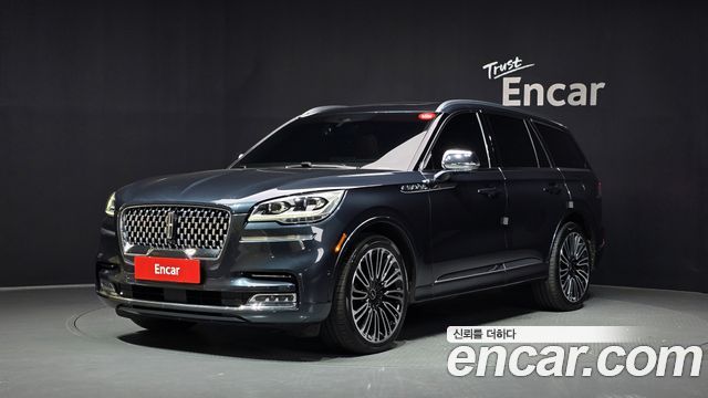 Lincoln Aviator 2-го поколения 3.0 Black Label AWD - фото 0