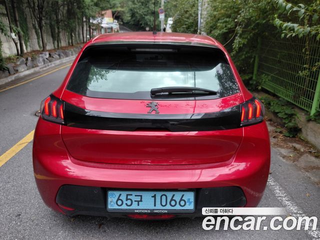 Peugeot 208 2-го поколения Allure - фото 3