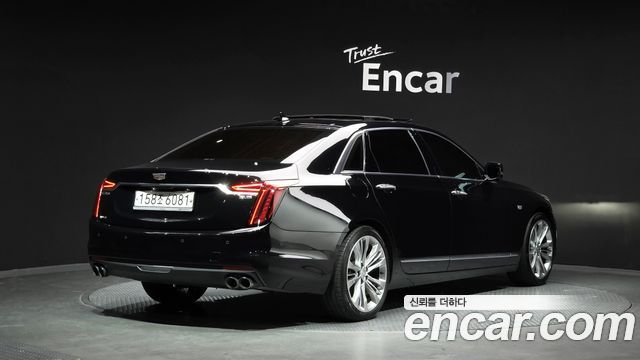 Cadillac CT6 3.6 Platinum AWD - фото 1