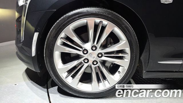 Cadillac CT6 3.6 Platinum AWD - фото 4