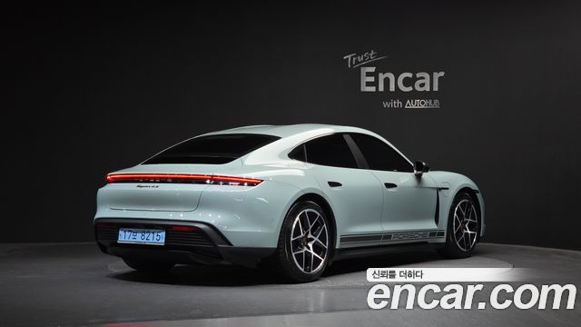 Porsche Taycan 4S - фото 0