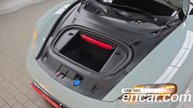Porsche Taycan 4S - фото 4