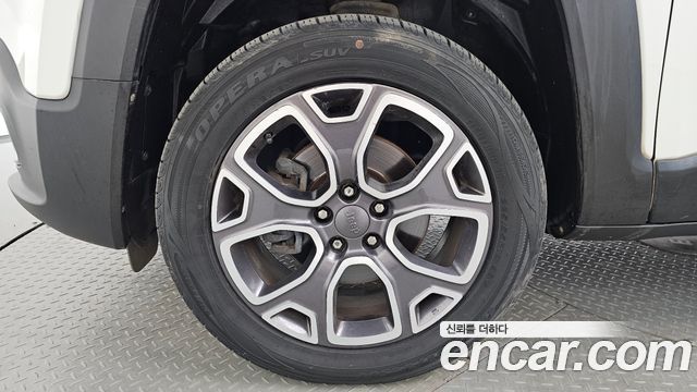Jeep Renegade 2.0 Diesel Limited AWD - фото 4