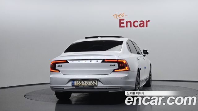 Volvo S90 B6 AWD Inscription - фото 3