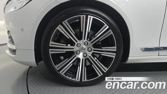 Volvo S90 B6 AWD Inscription - фото 4