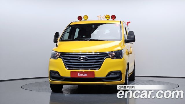 Hyundai Starex New School Bus - фото 2