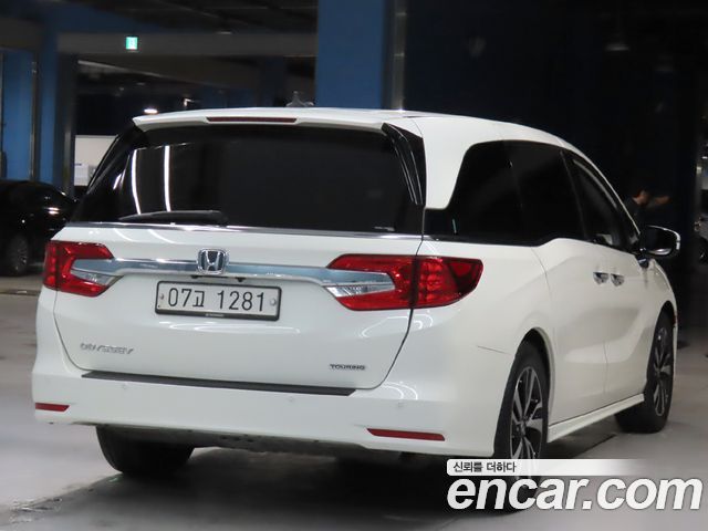 Honda Odyssey 3.5 5th - фото 1