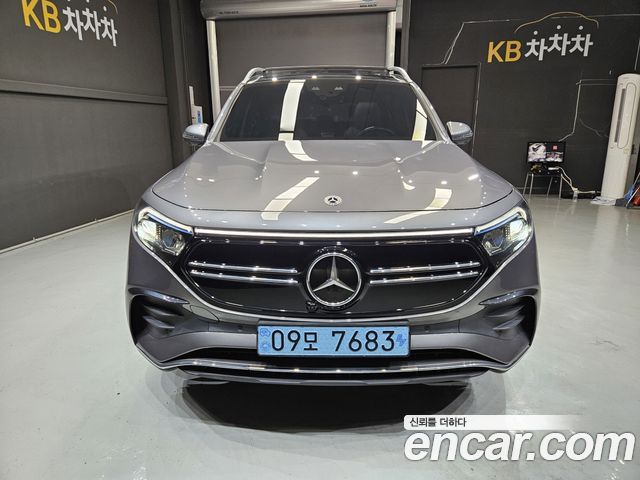 Mercedes-Benz EQB X243 EQB300 4MATIC AMG Line - фото 2