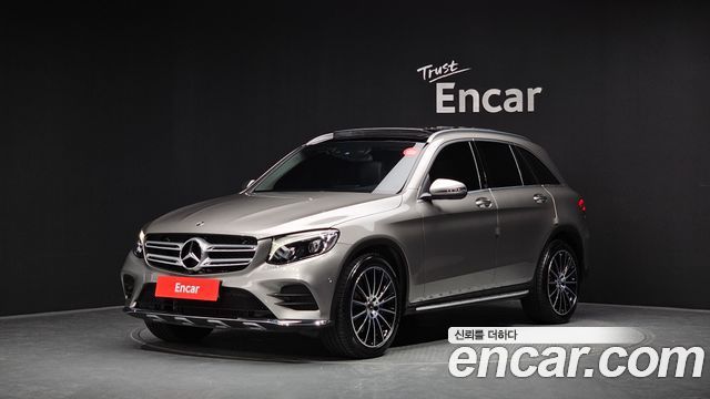 Mercedes-Benz GLC-Class X253 GLC300 4MATIC AMG Line - фото 0