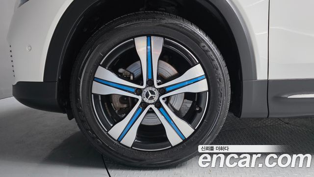Mercedes-Benz EQB X243 EQB300 4MATIC - фото 4