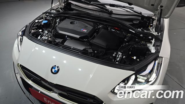 BMW 1 Series F70 M135 xDrive - фото 4