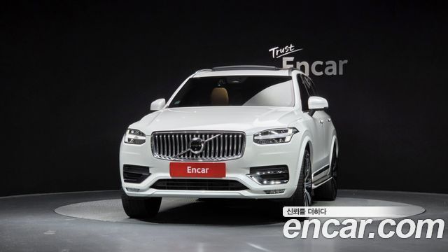 Volvo XC90 2-го поколения B6 Ultimate Bright - фото 2