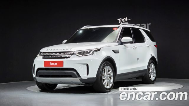 Land Rover Discovery 3.0 TD6 HSE - фото 0