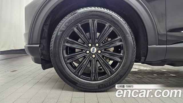 Ford Explorer 6-го поколения 2.3 LimIted 4WD - фото 4