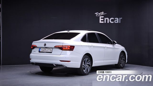 Volkswagen Jetta 7-го поколения 1.4 TSI Prestige - фото 1