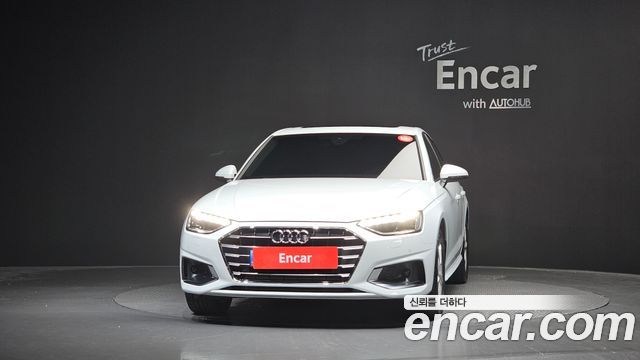 Audi A4 B9 40 TFSI - фото 2