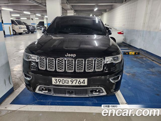 Jeep Cherokee 3.6 Overland WK2 - фото 0