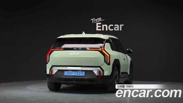 Kia EV3 Long Range 2WD AIr - фото 3