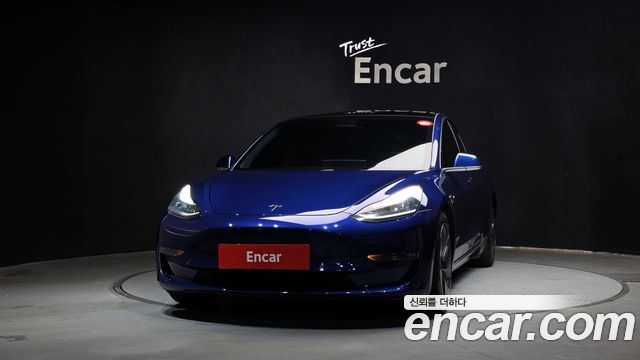 Tesla Model 3 Standard Range Plue RWD - фото 2
