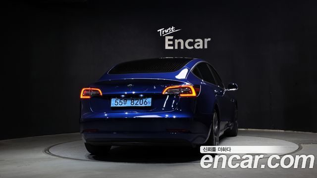 Tesla Model 3 Standard Range Plue RWD - фото 3