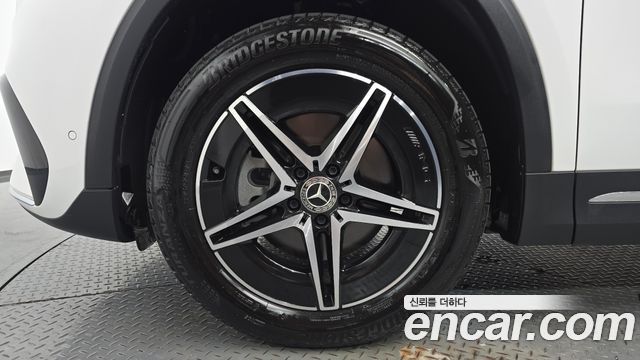 Mercedes-Benz EQA H243 EQA250 AMG Line - фото 4