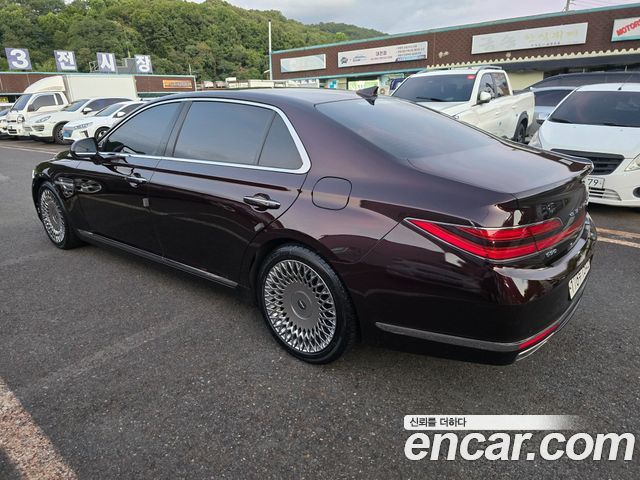 Genesis G90 3.8 AWD Premium Luxury - фото 2