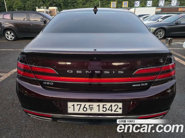Genesis G90 3.8 AWD Premium Luxury - фото 3