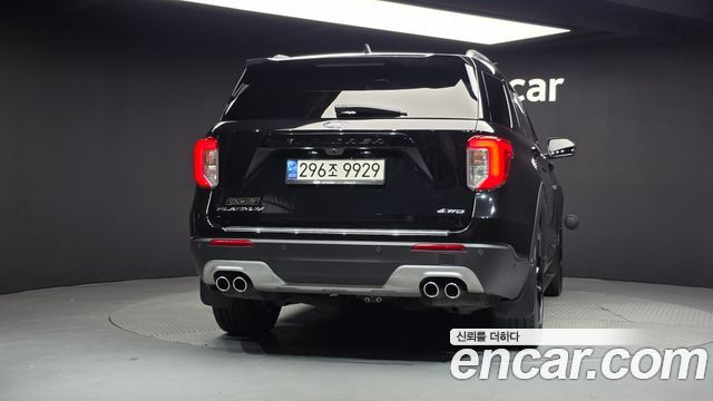 Ford Explorer 6-го поколения 3.0 Platinum 4WD - фото 3