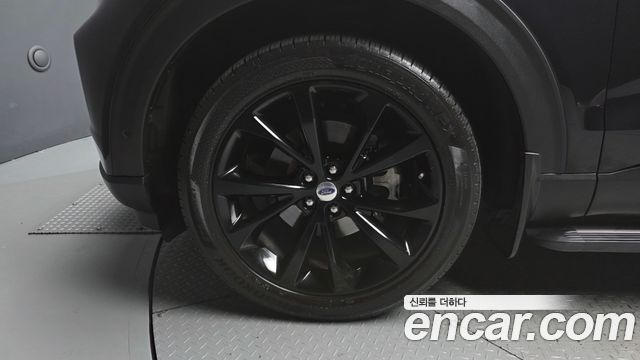Ford Explorer 6-го поколения 3.0 Platinum 4WD - фото 4