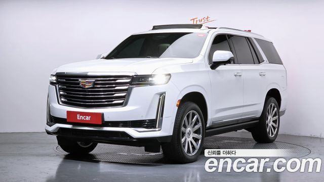 Cadillac Escalade 5-го поколения 6.2 Premium Luxury Platinum - фото 0