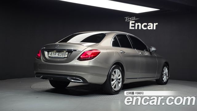 Mercedes-Benz C-Class W205 C220 d Avantgarde - фото 1