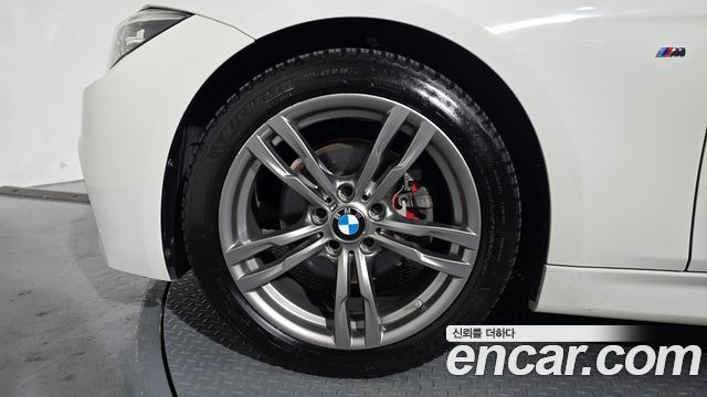 BMW 3 Series F30 320d Touring M Sport Shadow - фото 4