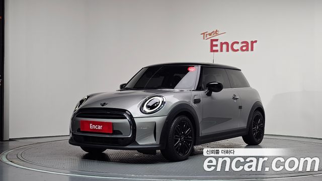 Mini Cooper Classic Plus 3rd - фото 0