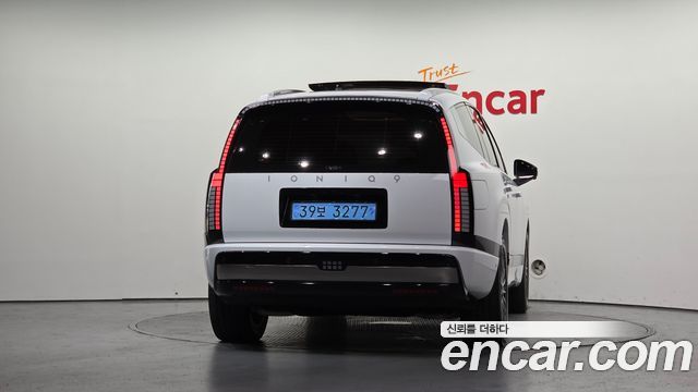 Hyundai Ioniq9 Performance Type AWD 6-Seater Calligraphy - фото 3