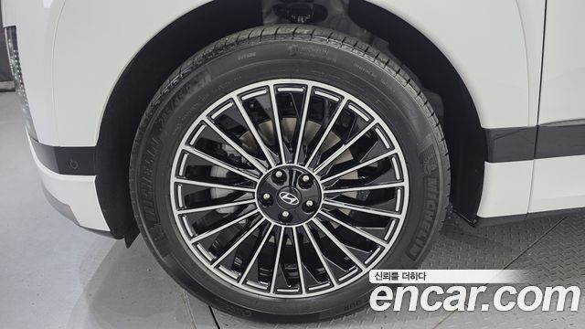 Hyundai Ioniq9 Performance Type AWD 6-Seater Calligraphy - фото 4