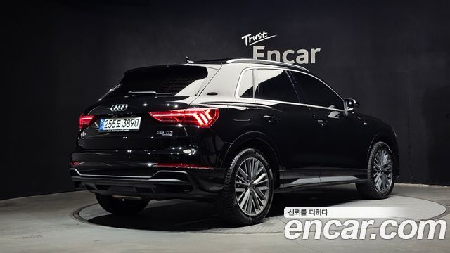 Audi Q3 F3 35 TDI Quattro Premium - фото 1