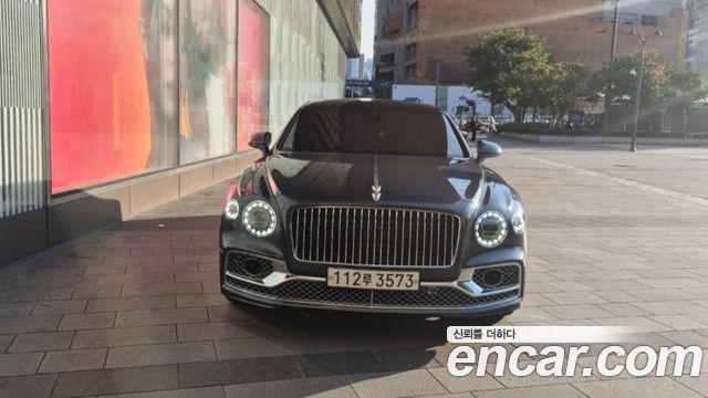 Bentley Flying Spur 3-го поколения 4.0 - фото 0