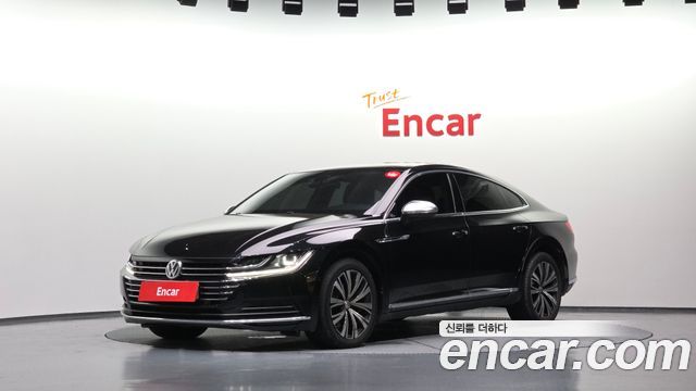 Volkswagen Arteon 2.0 TDI Premium - фото 0