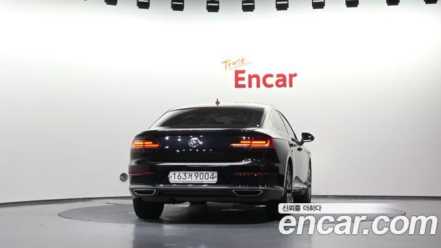 Volkswagen Arteon 2.0 TDI Premium - фото 3