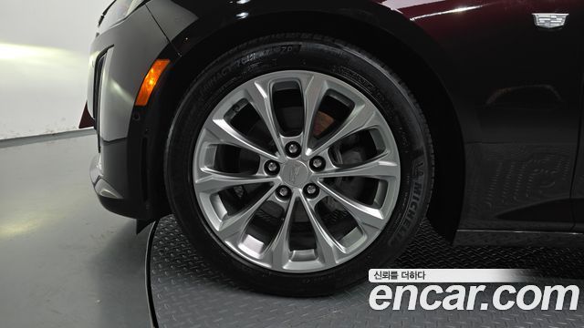 Cadillac CT5 2.0 Premium Luxury - фото 4