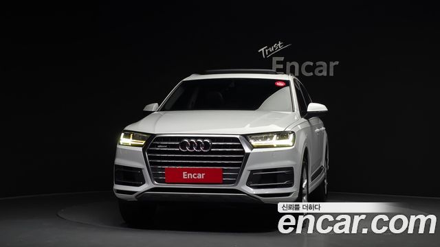 Audi Q7 45 TFSI Quattro - фото 2