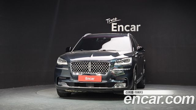 Lincoln Aviator 2-го поколения 3.0 Reserve AWD - фото 2