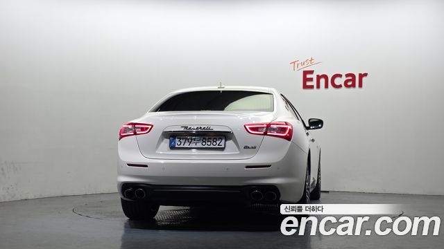 Maserati Ghibli 3.0 Diesel 3rd - фото 3