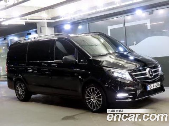 Mercedes-Benz V-Class 2.0 W447 - фото 0