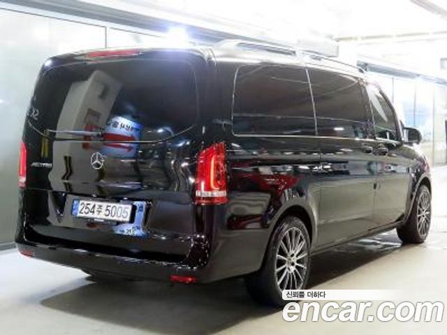 Mercedes-Benz V-Class 2.0 W447 - фото 1