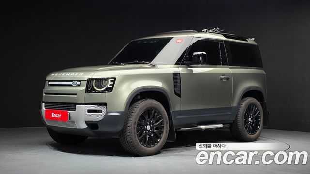 Land Rover Defender L663 90 D250 SE - фото 0